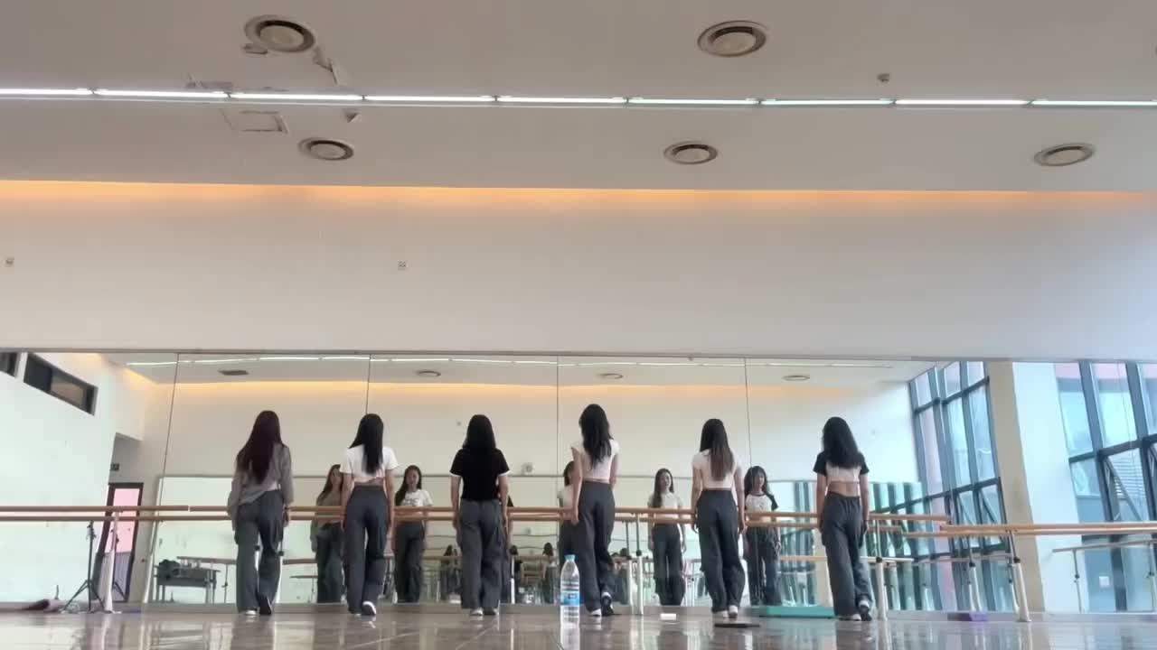 @Hotdancevn