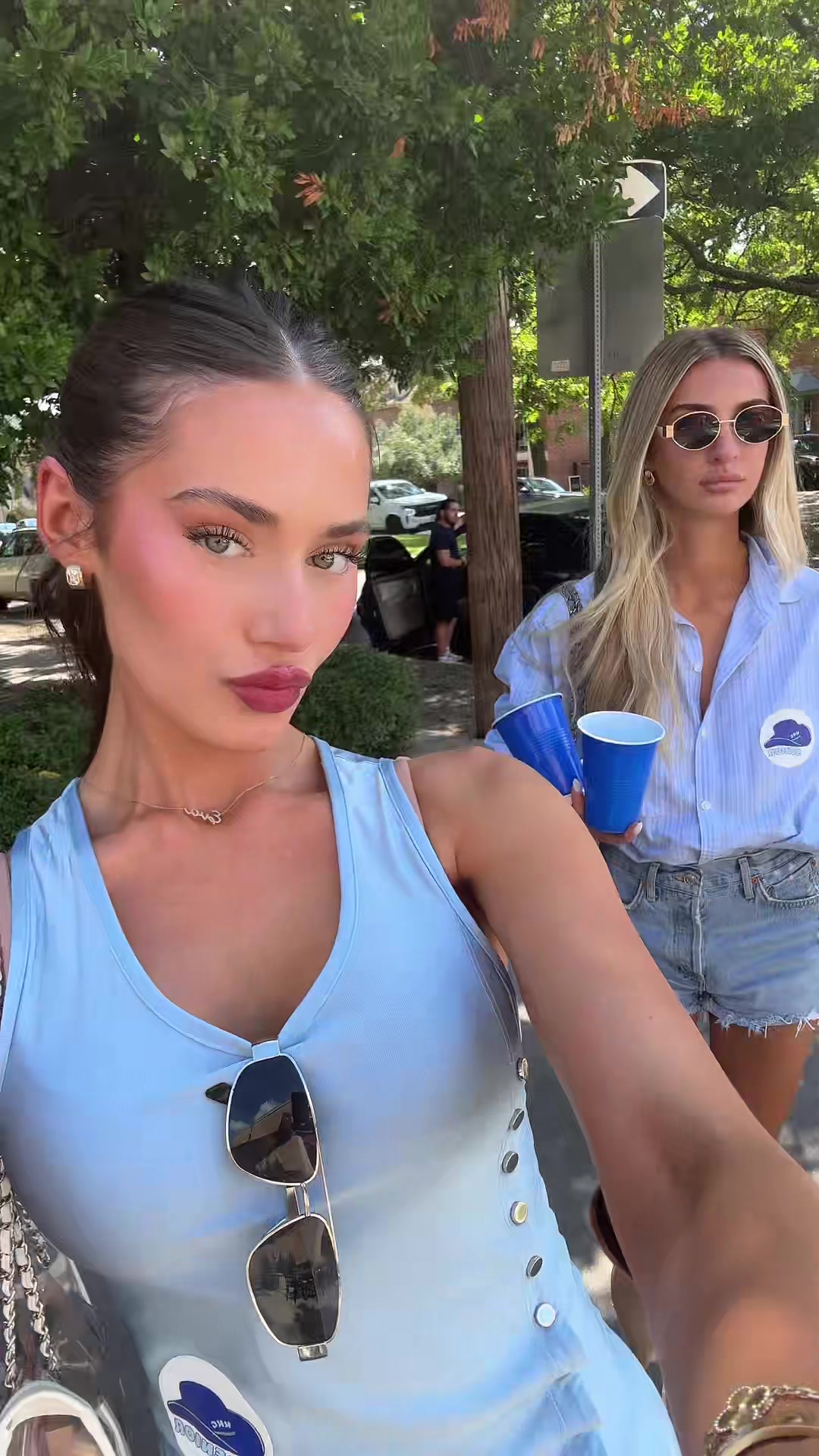 @Eva