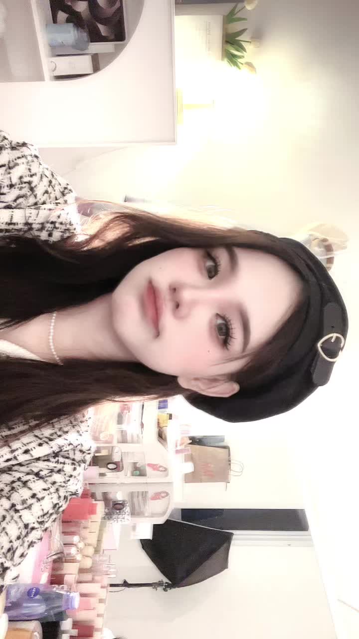 @Angelinamnznrs