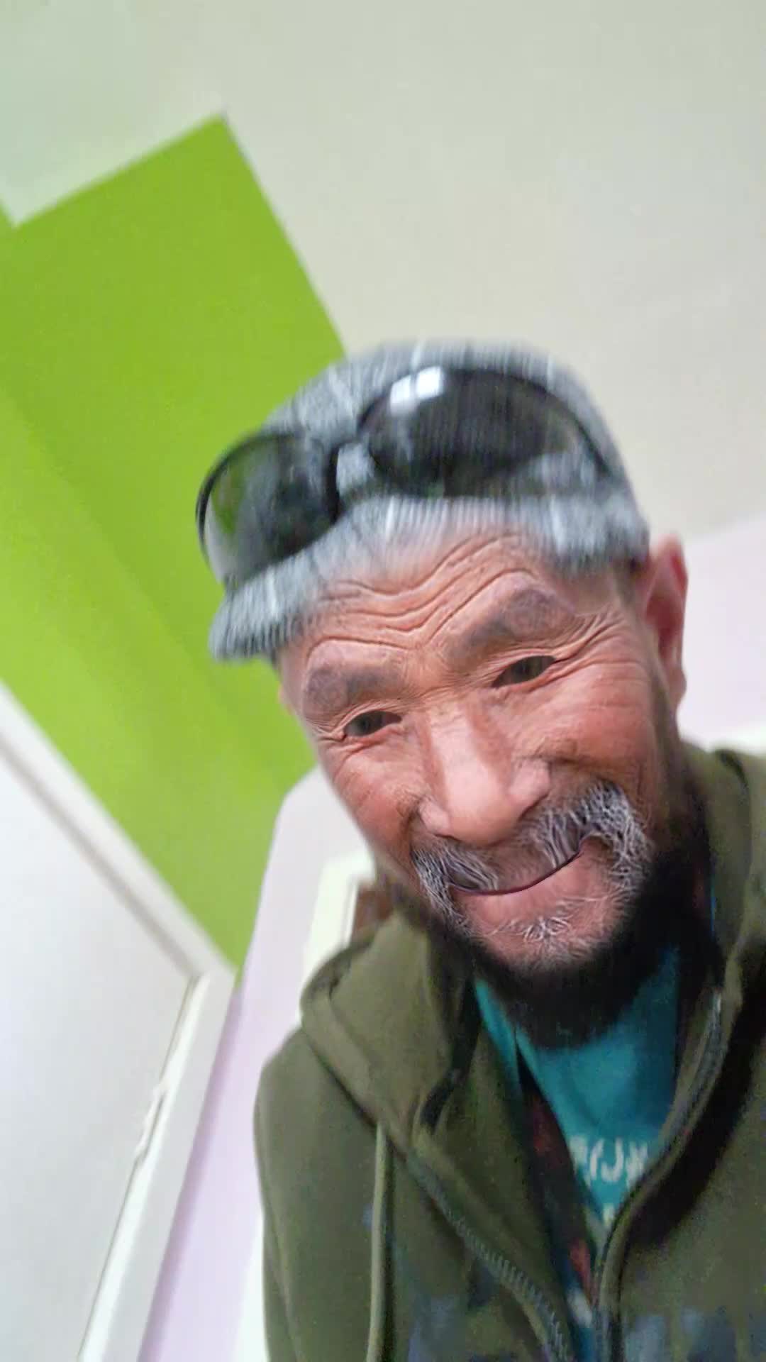 @Tom and Grandad lol