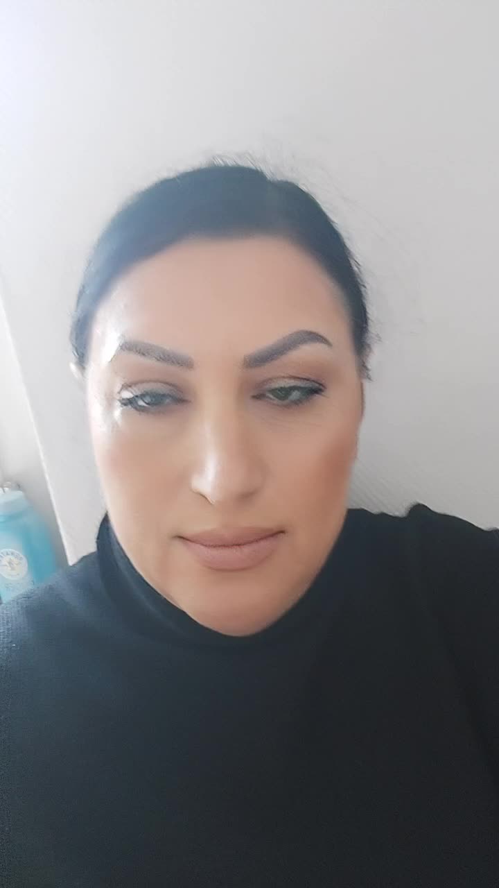 @Elisaaaaa