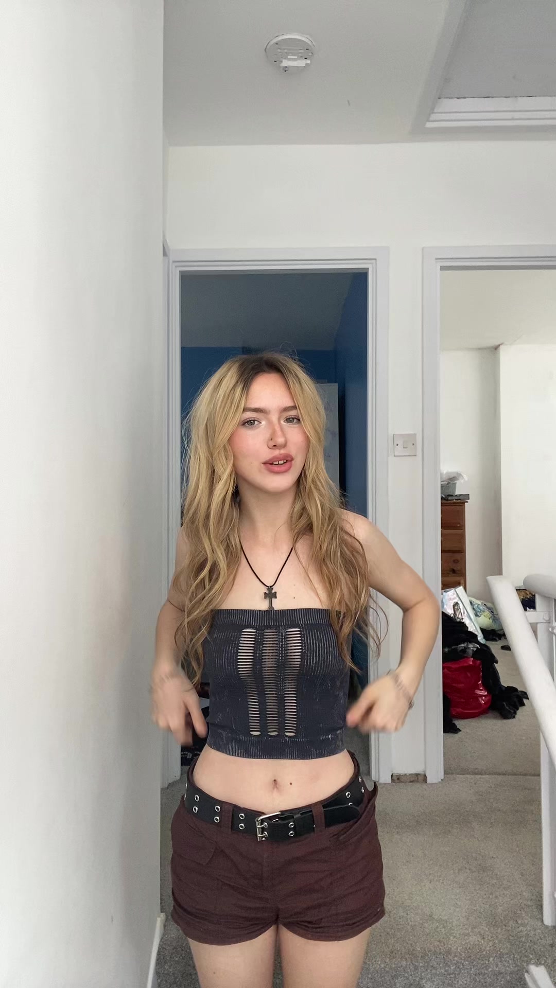 @🧛🏻♀️