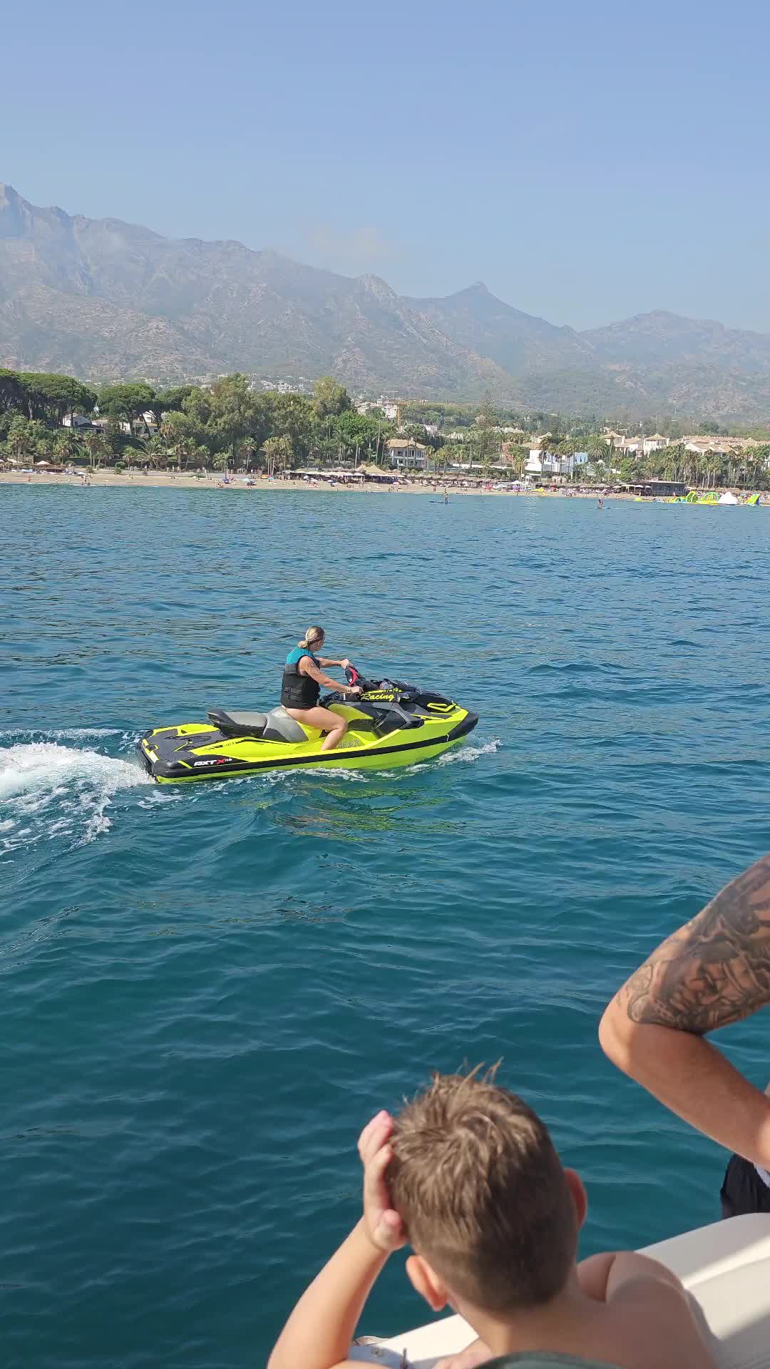 @Sandu Anca