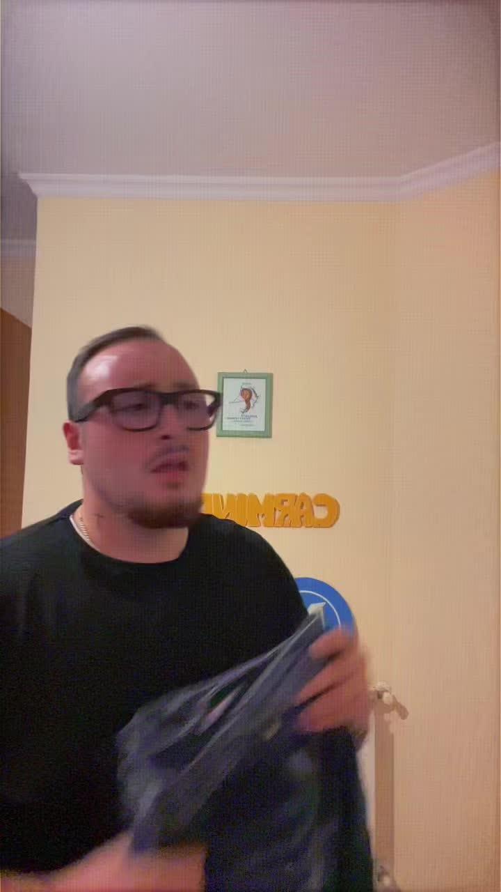 @Carmine Riv&eacute;