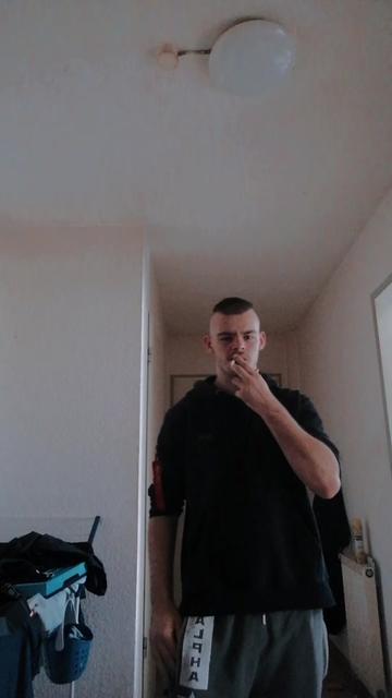 @ostdeutscher _187💯🐊