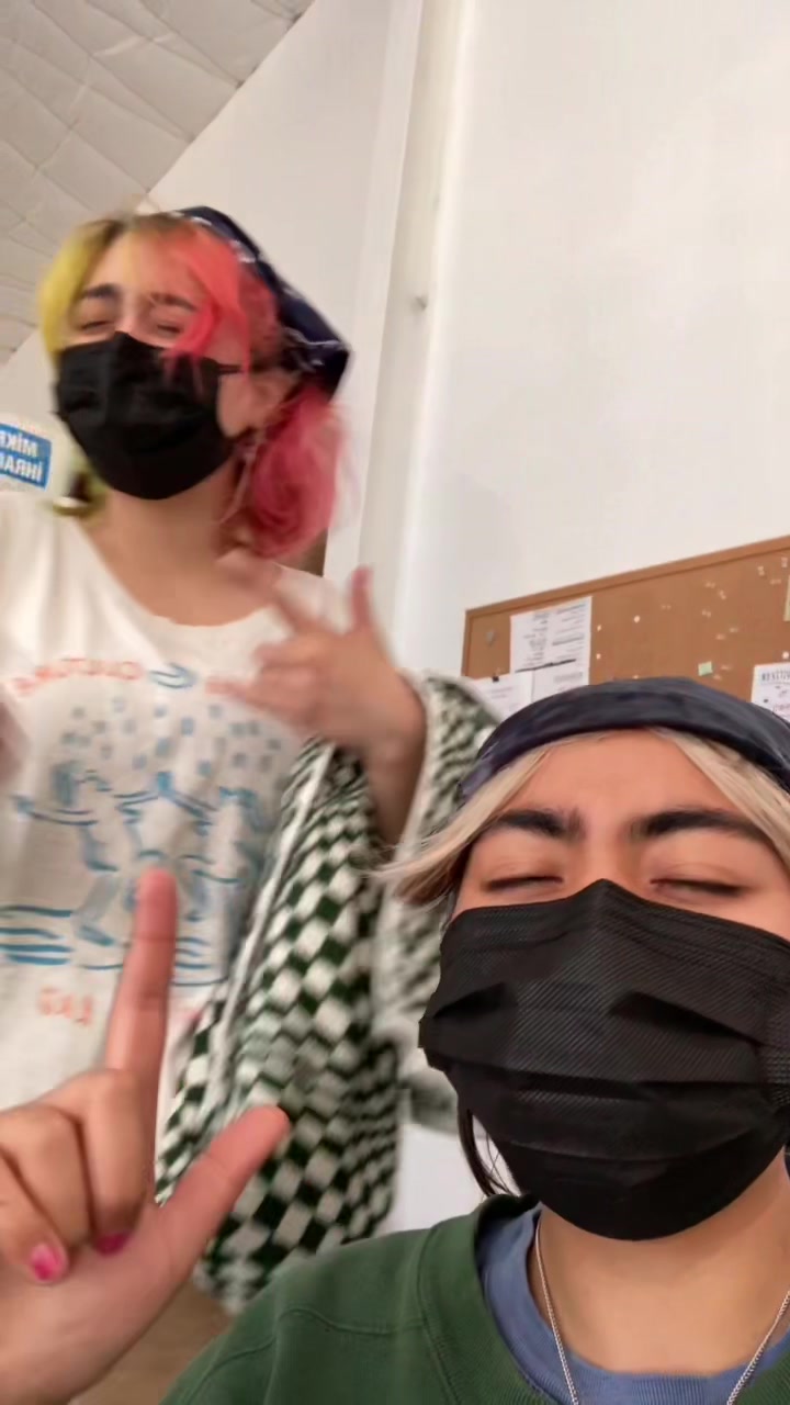 @Kelli