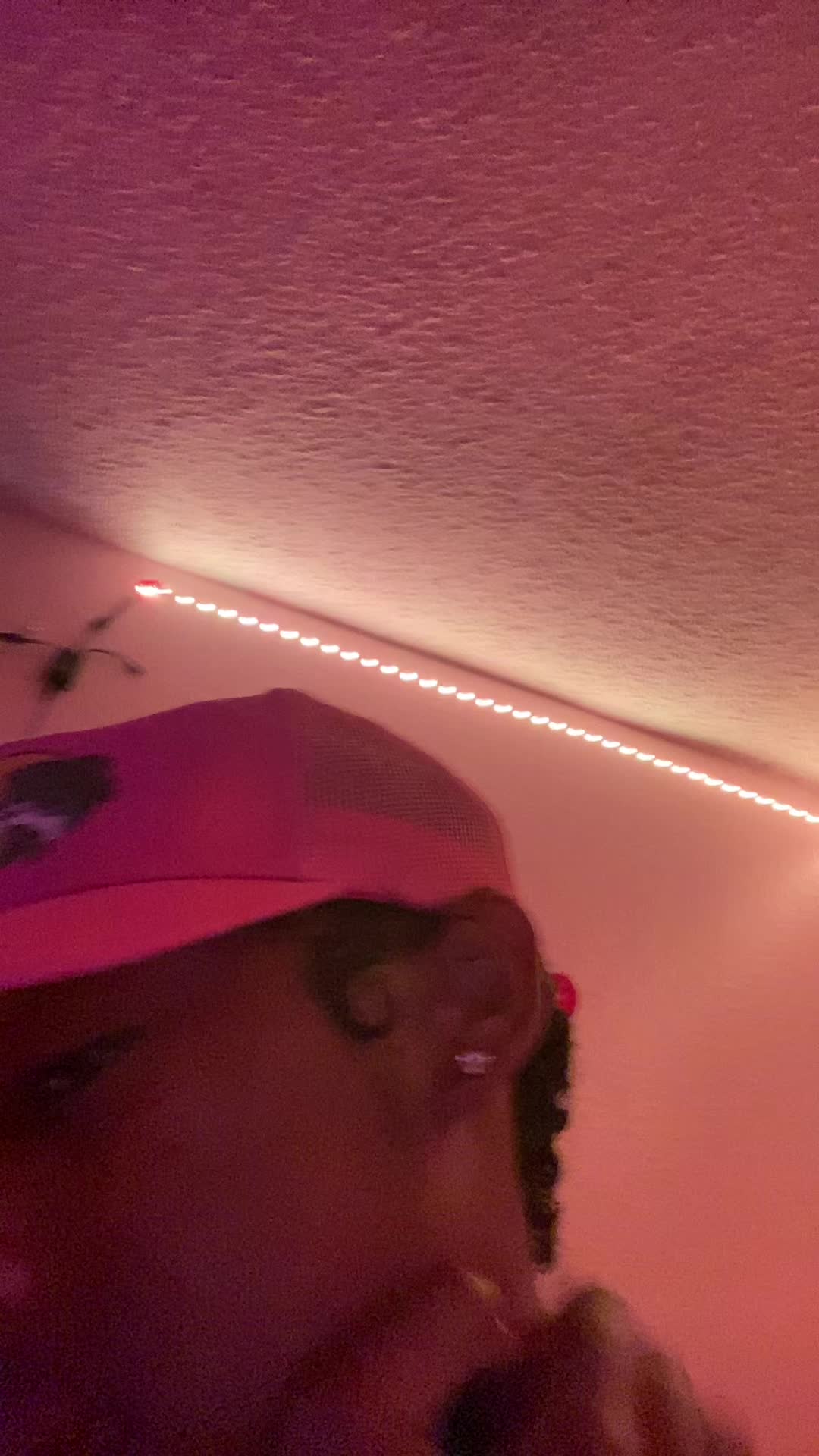 @Love4niahh