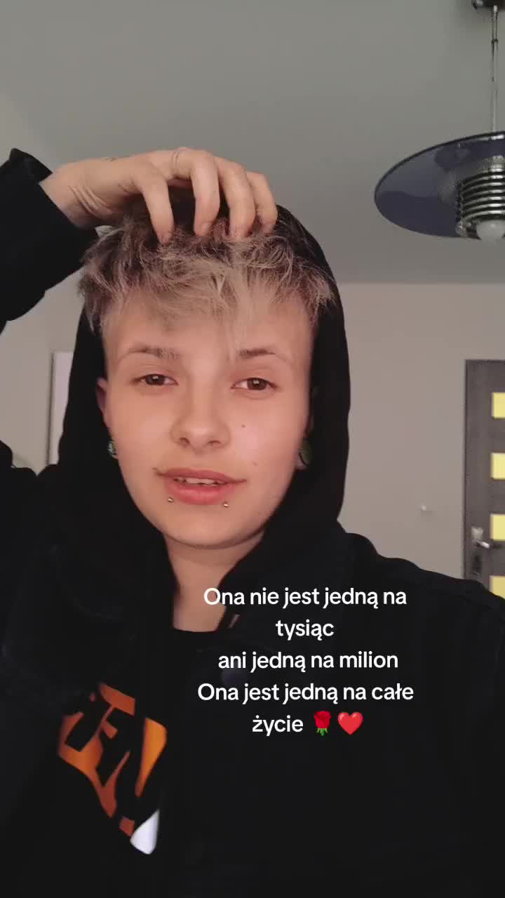 @Paula 🖤