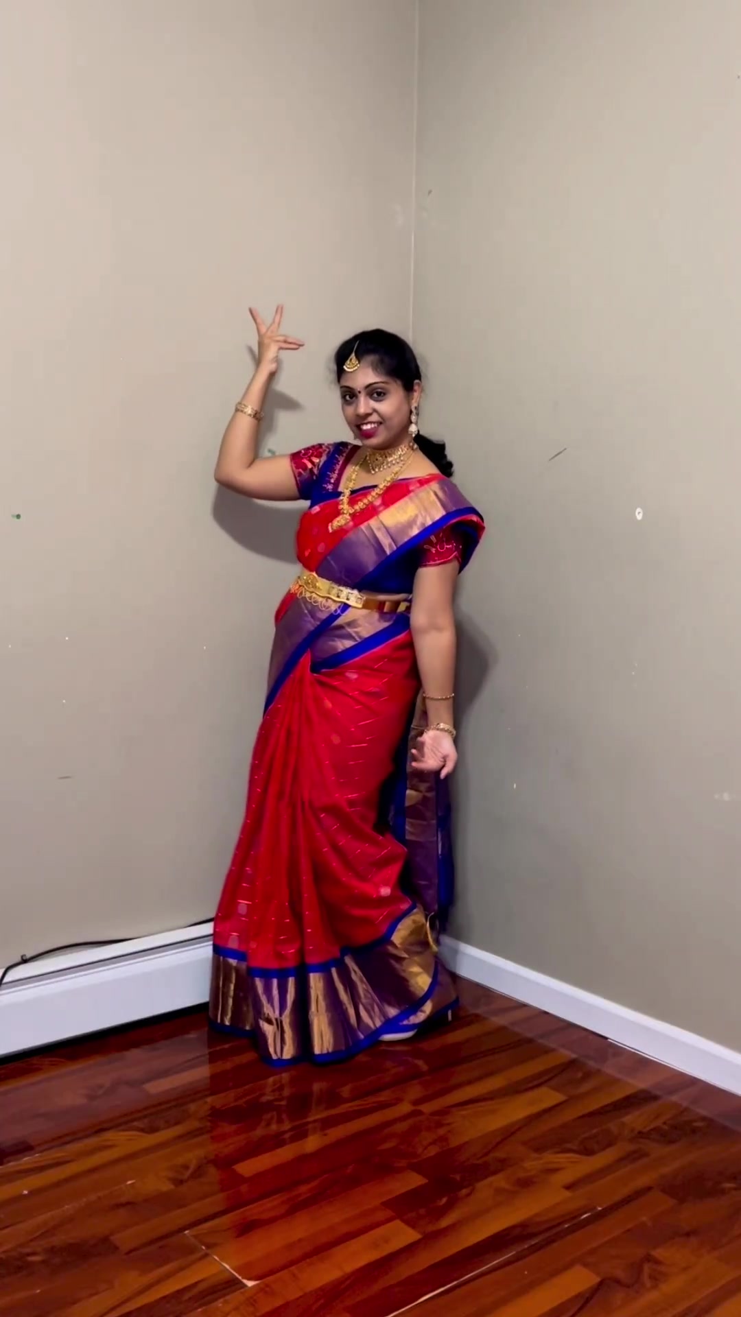 @Akhila AKHi 🌹