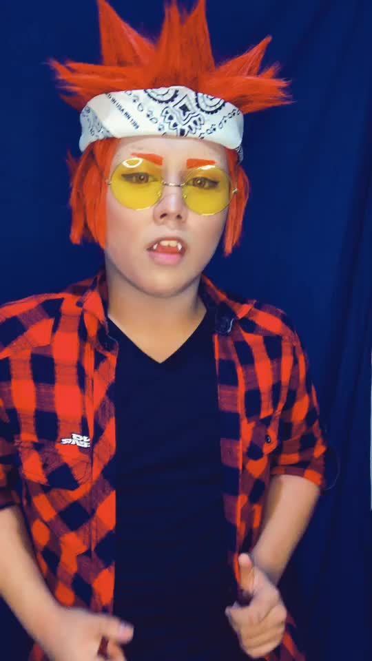 @Random_Cosplayz