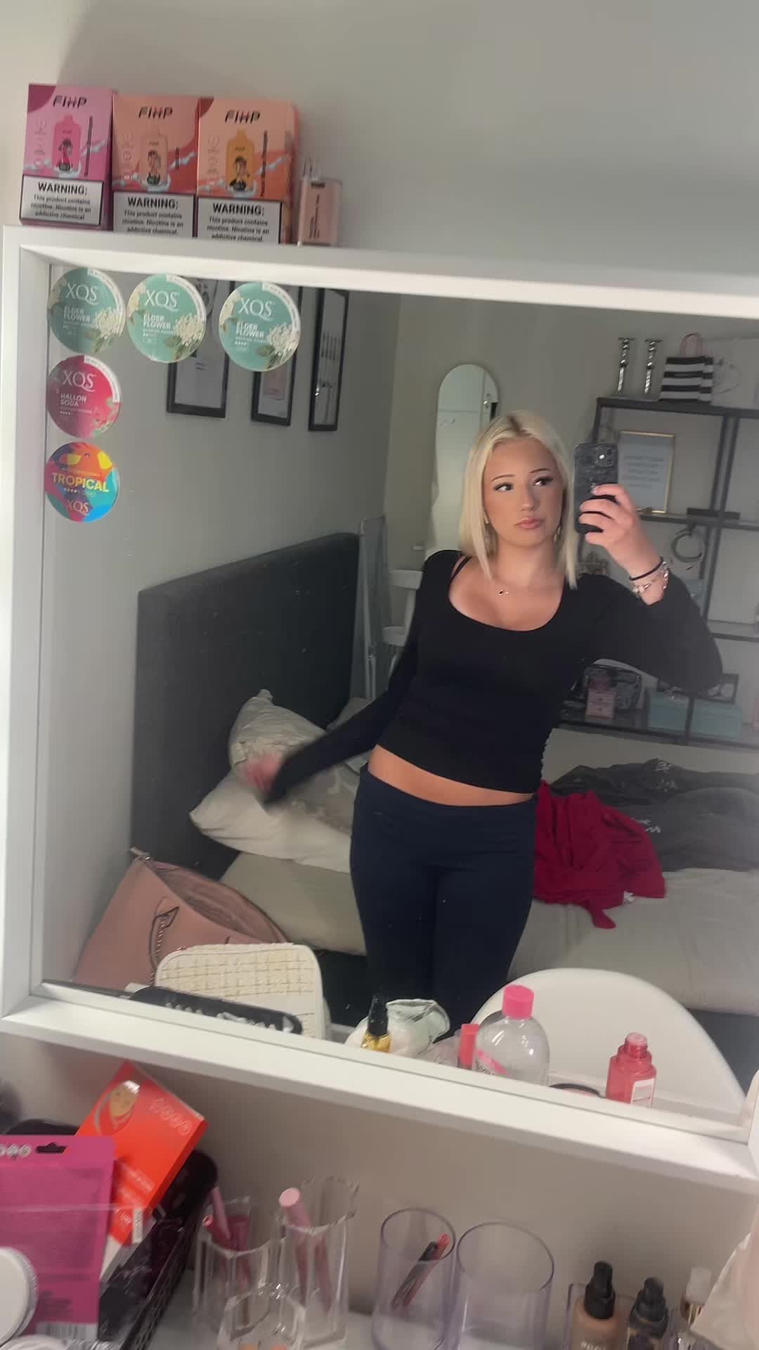@𝐄𝐦𝐢𝐥𝐢𝐚🎭