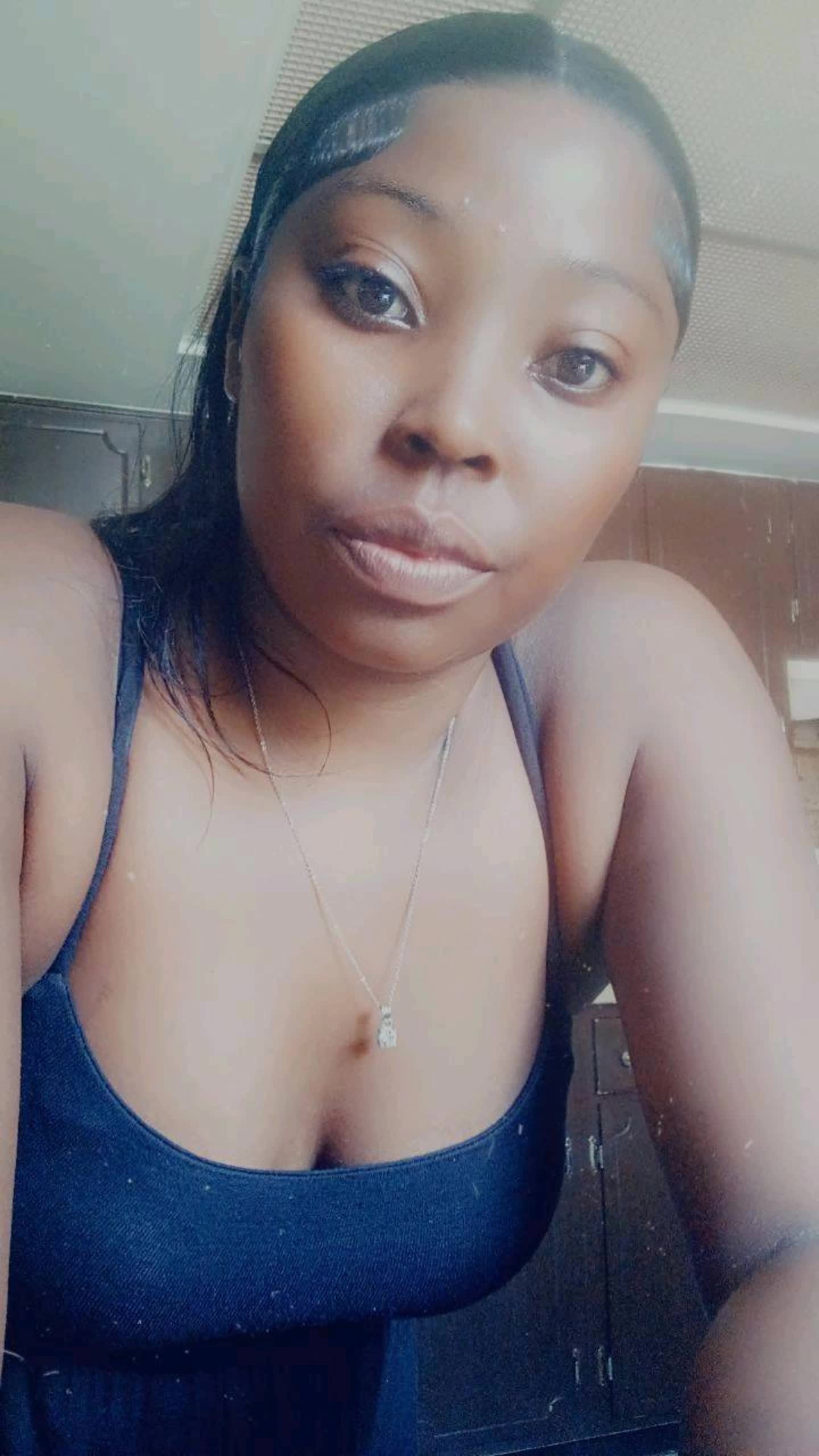 @theblackqueen25