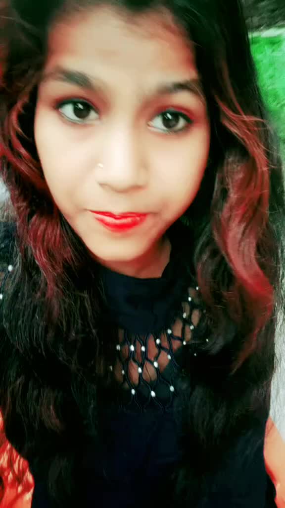 @👑Angel_bharti👑