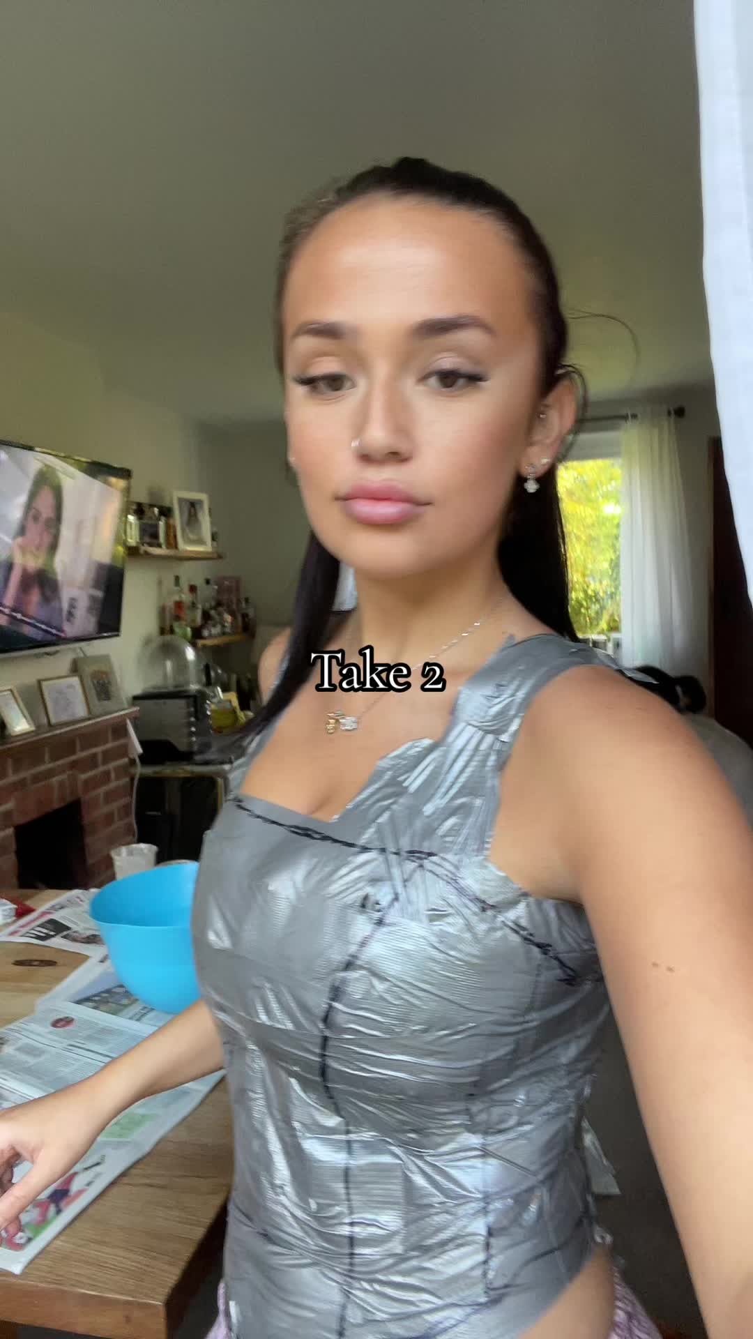 @_jasminevalentine