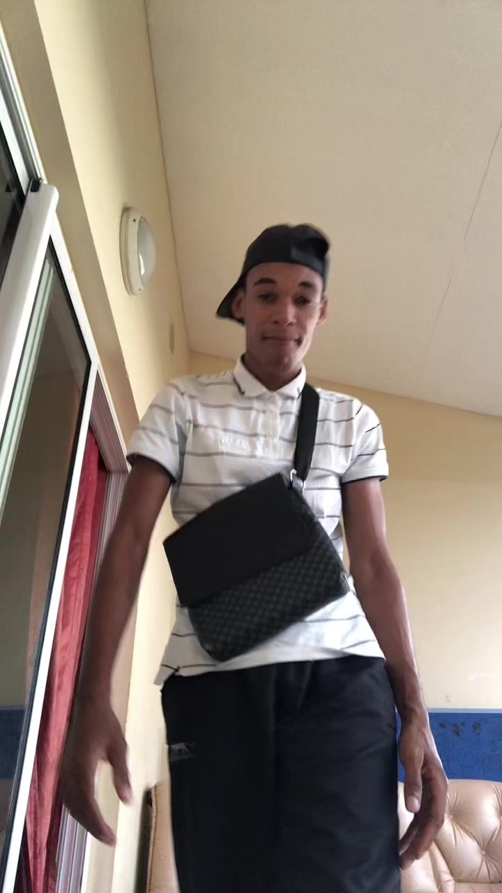@Crīmē'Zērr Lē Văīllant