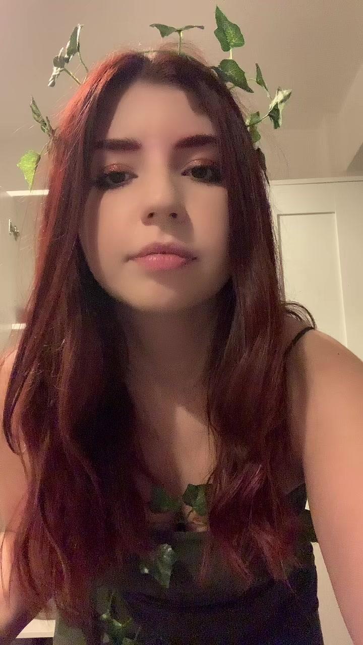 @Sara 🦋
