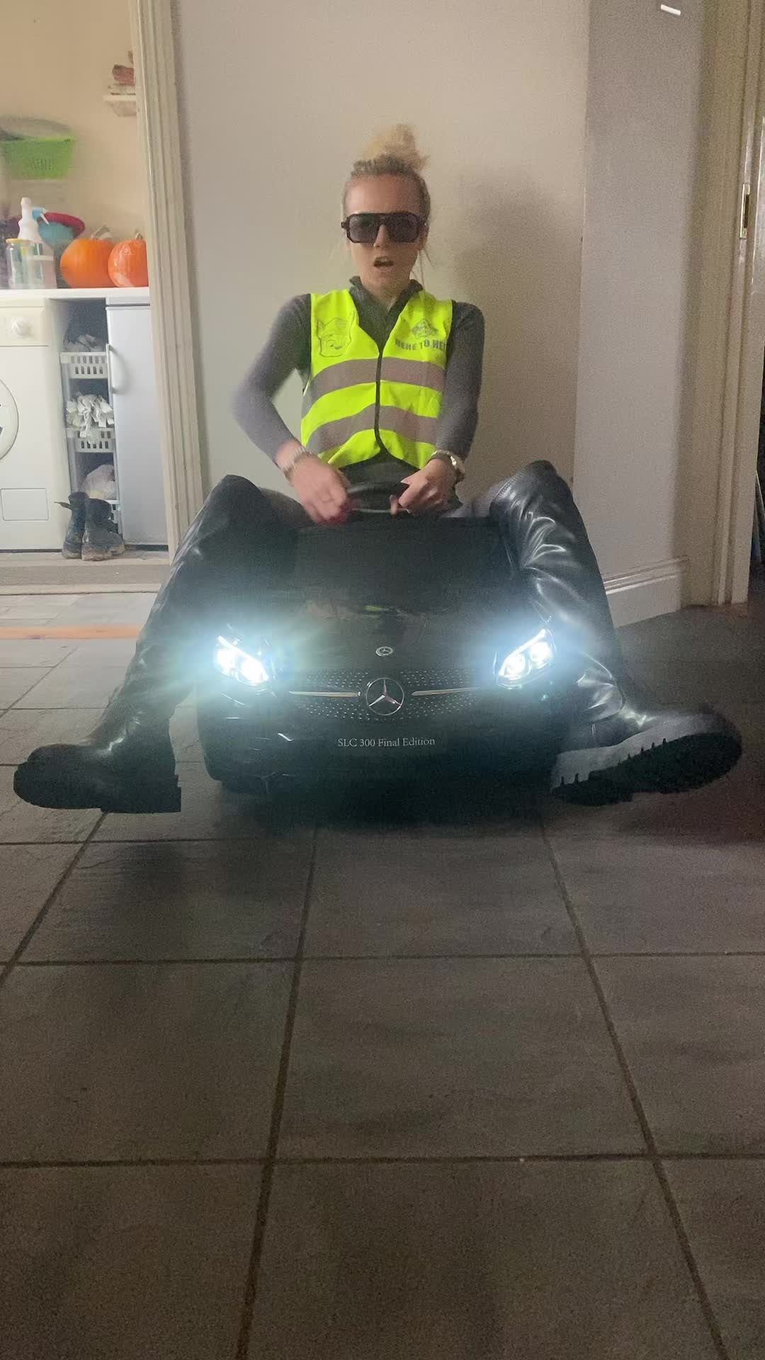 @🧞♂️Kamcia🦖