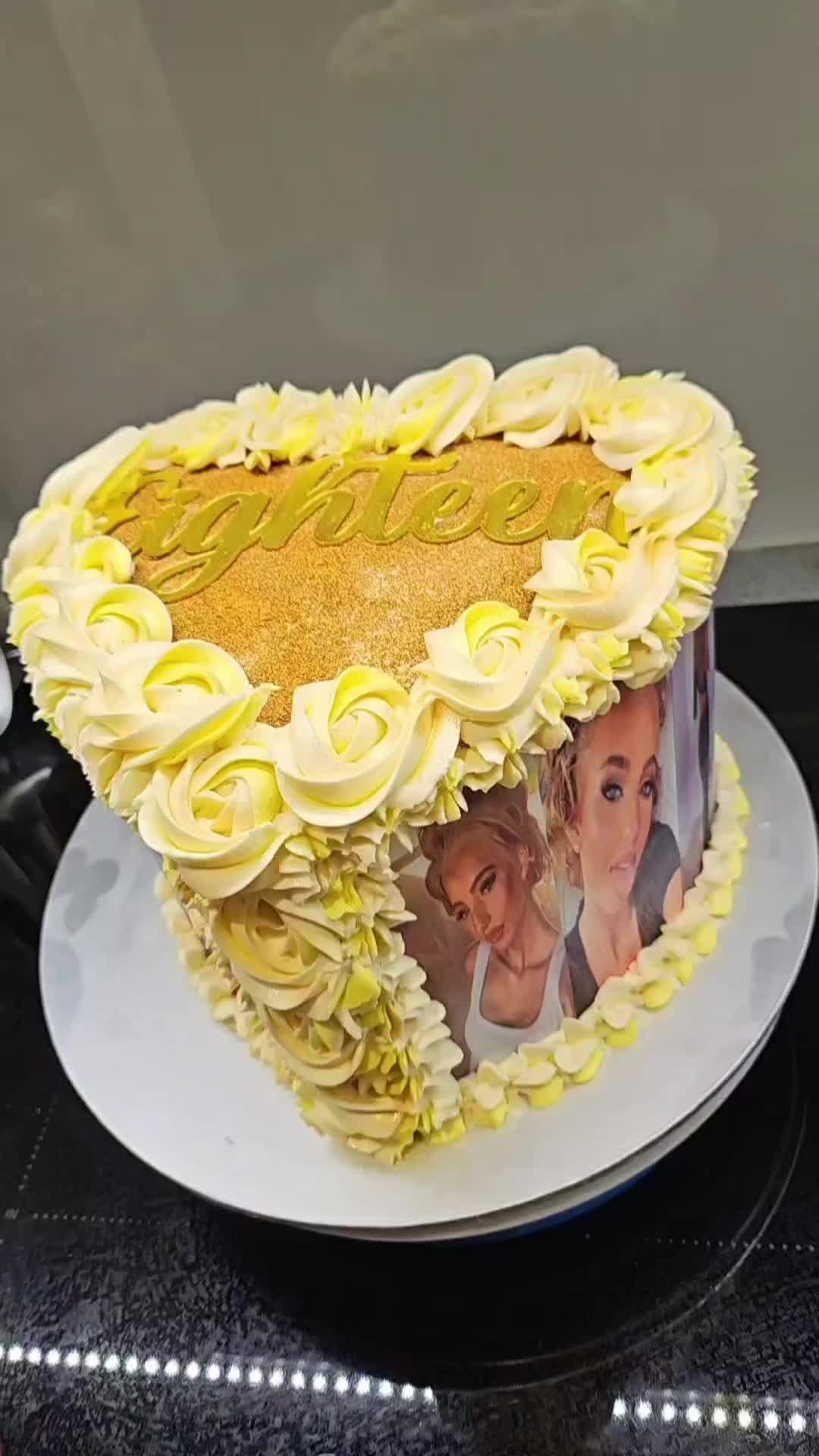 @BlaizePops🍬🍰