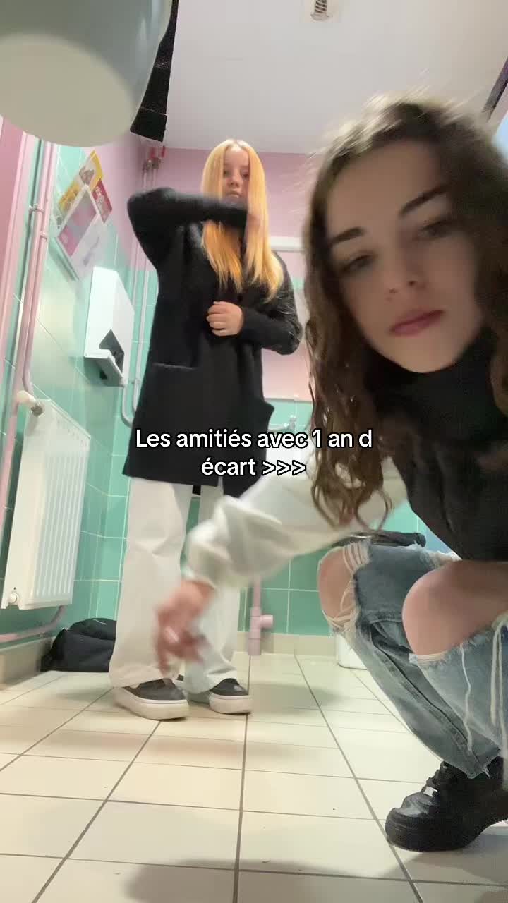 @Élise💋