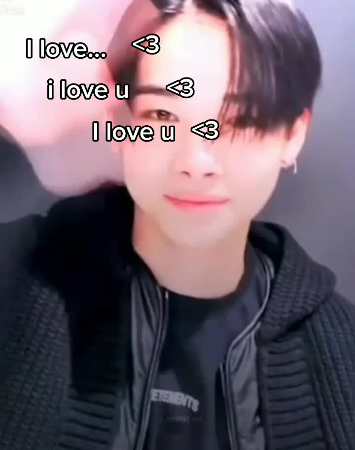 @Ari♡🧸🎧૮₍˶ᵔ ᵕ ᵔ˶₎ა