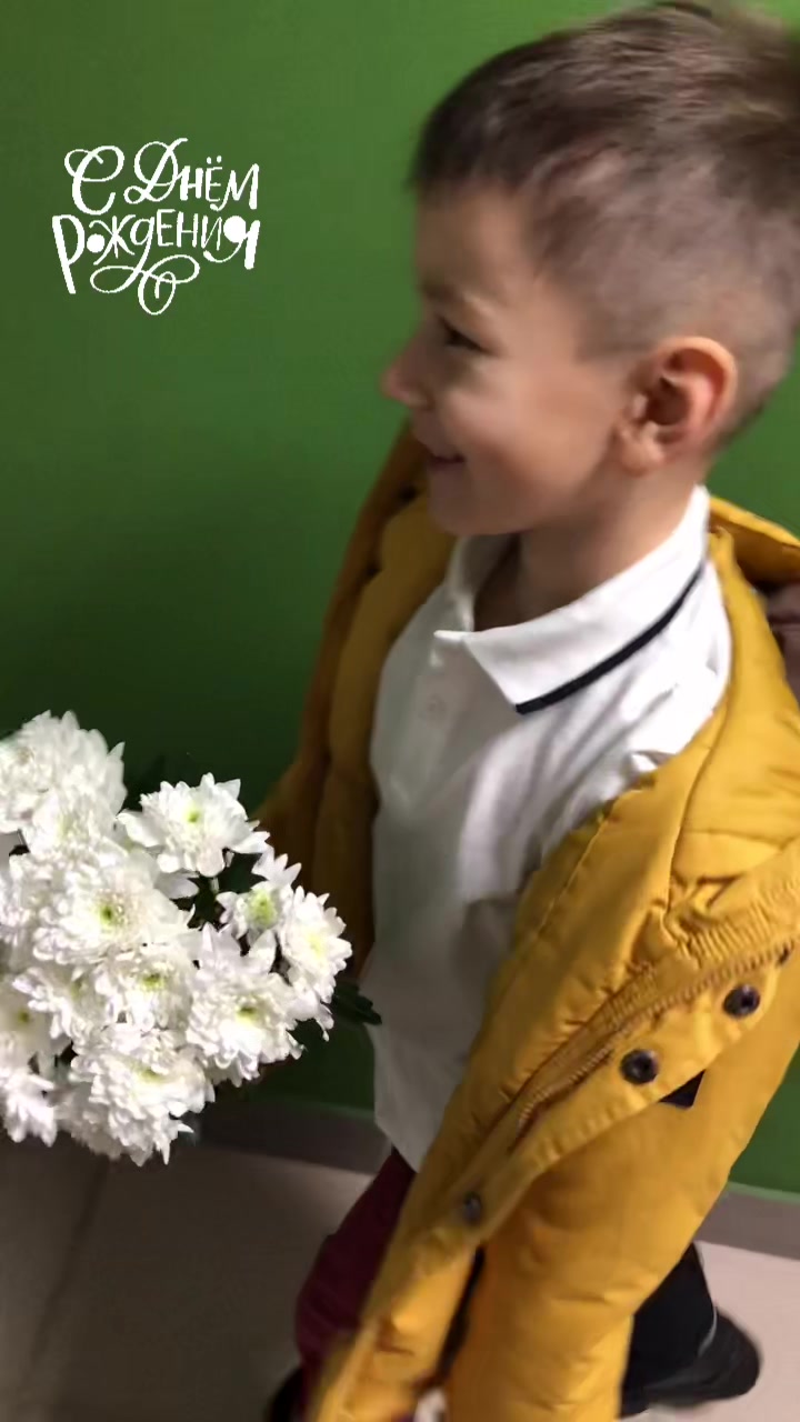 @МамаДаша