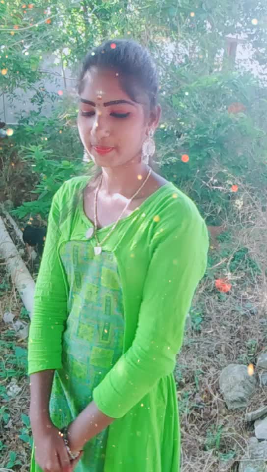 @kaviya shalini