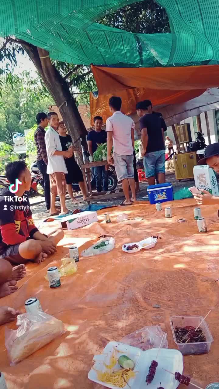 @សា រីន🇰🇭🇰🇭