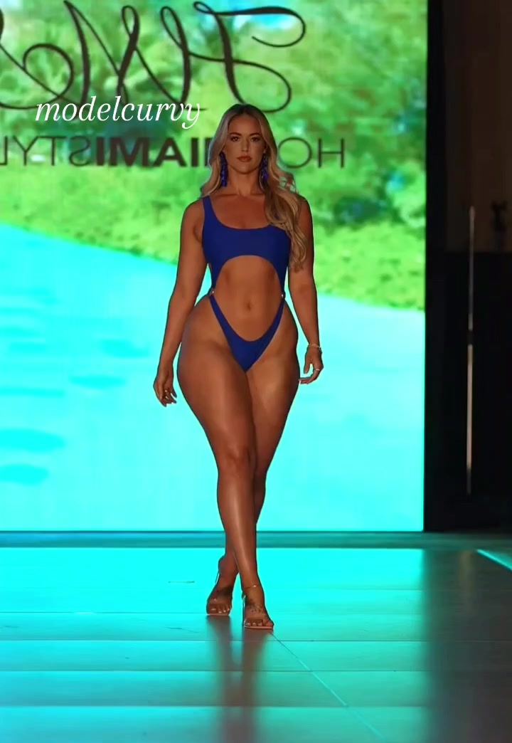 @modelcurvy