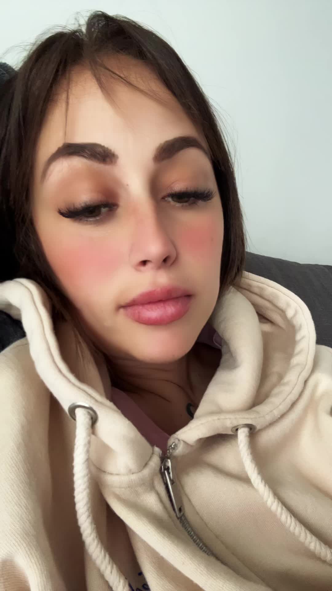 @Mirita90_