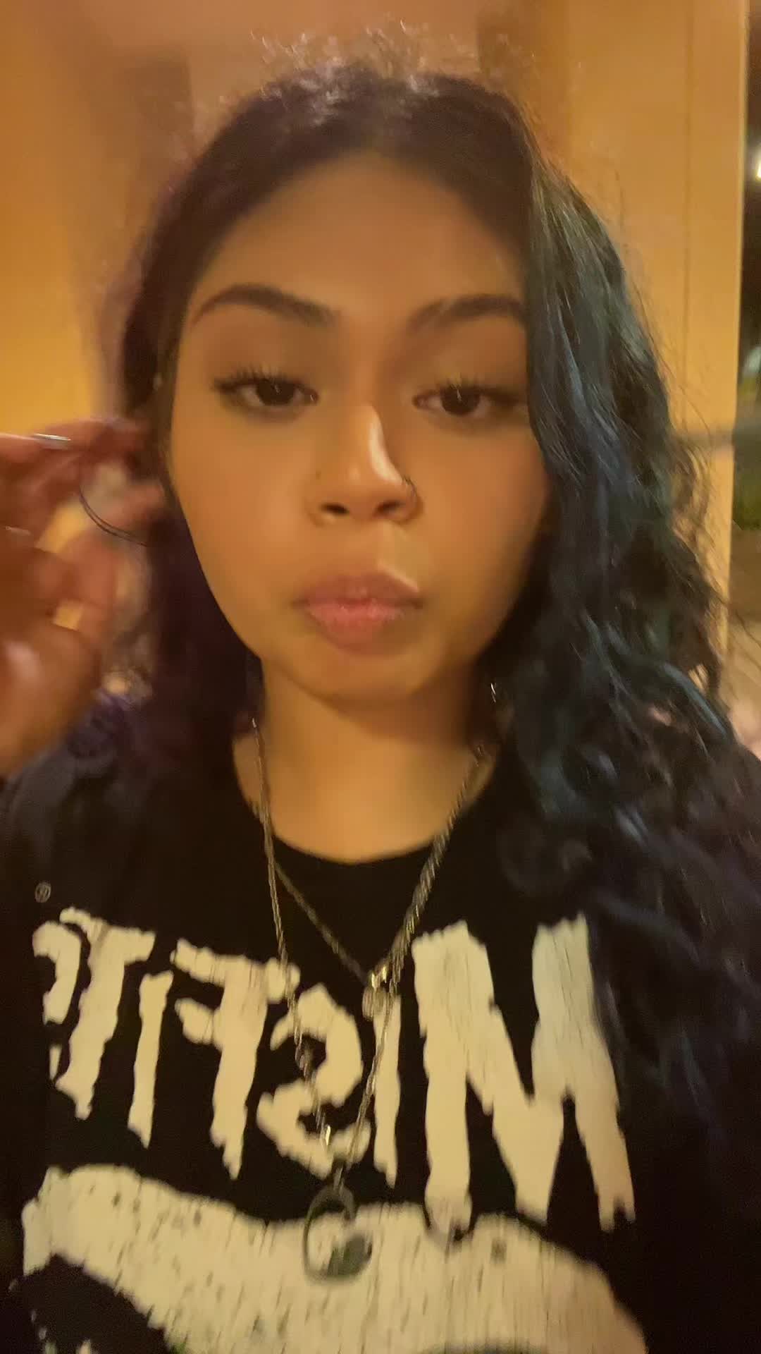 @e