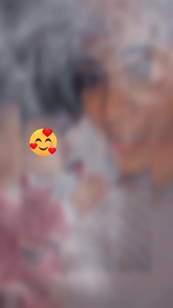 @ADUOHLRUOÑ