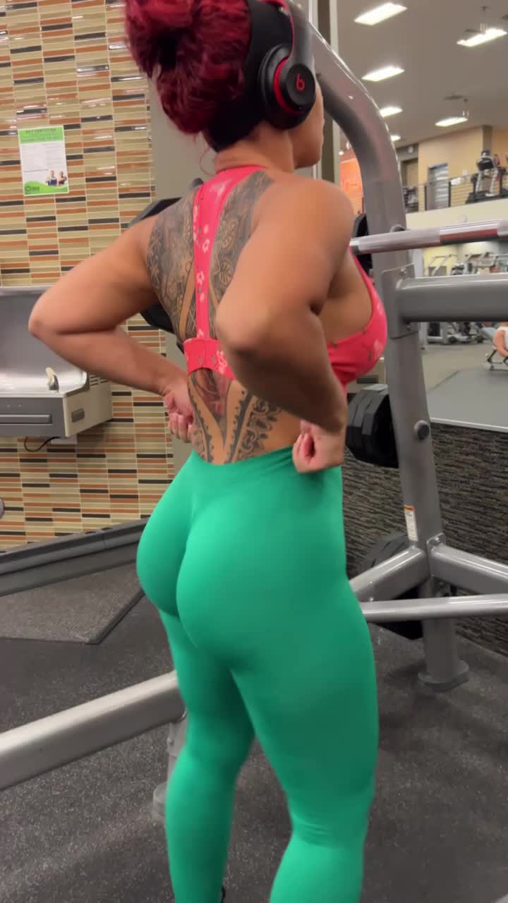 @TheDivinityofHer