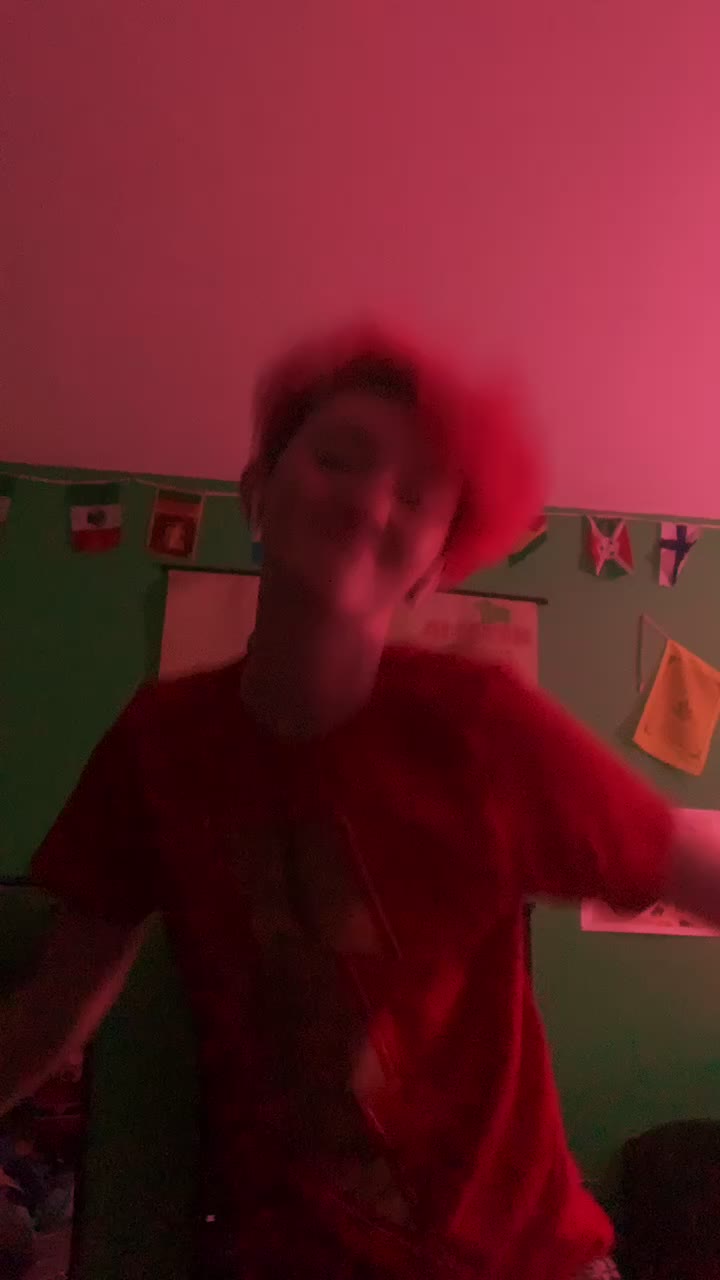 @Bee