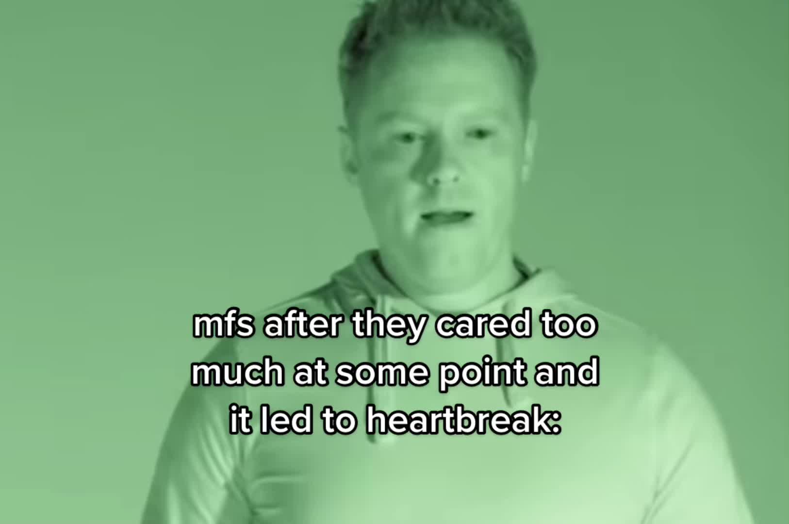 @<