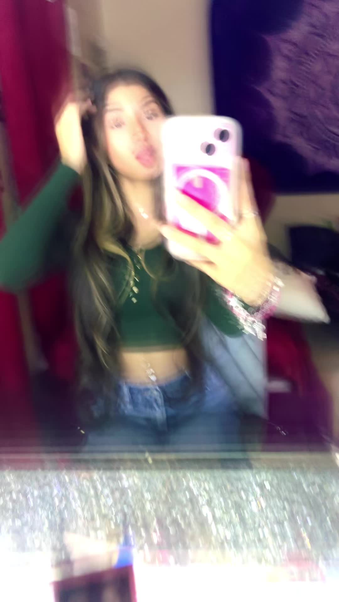 @priscilla <3