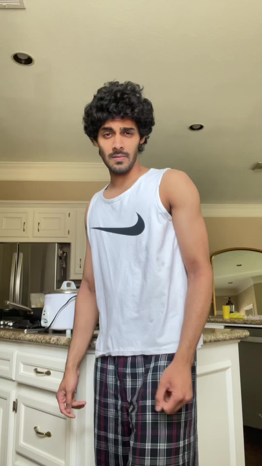 @hachi_bhai