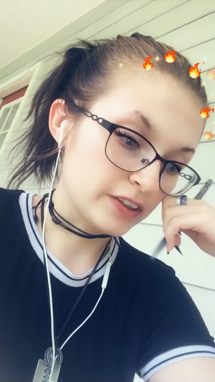 @CourtneySLaughter