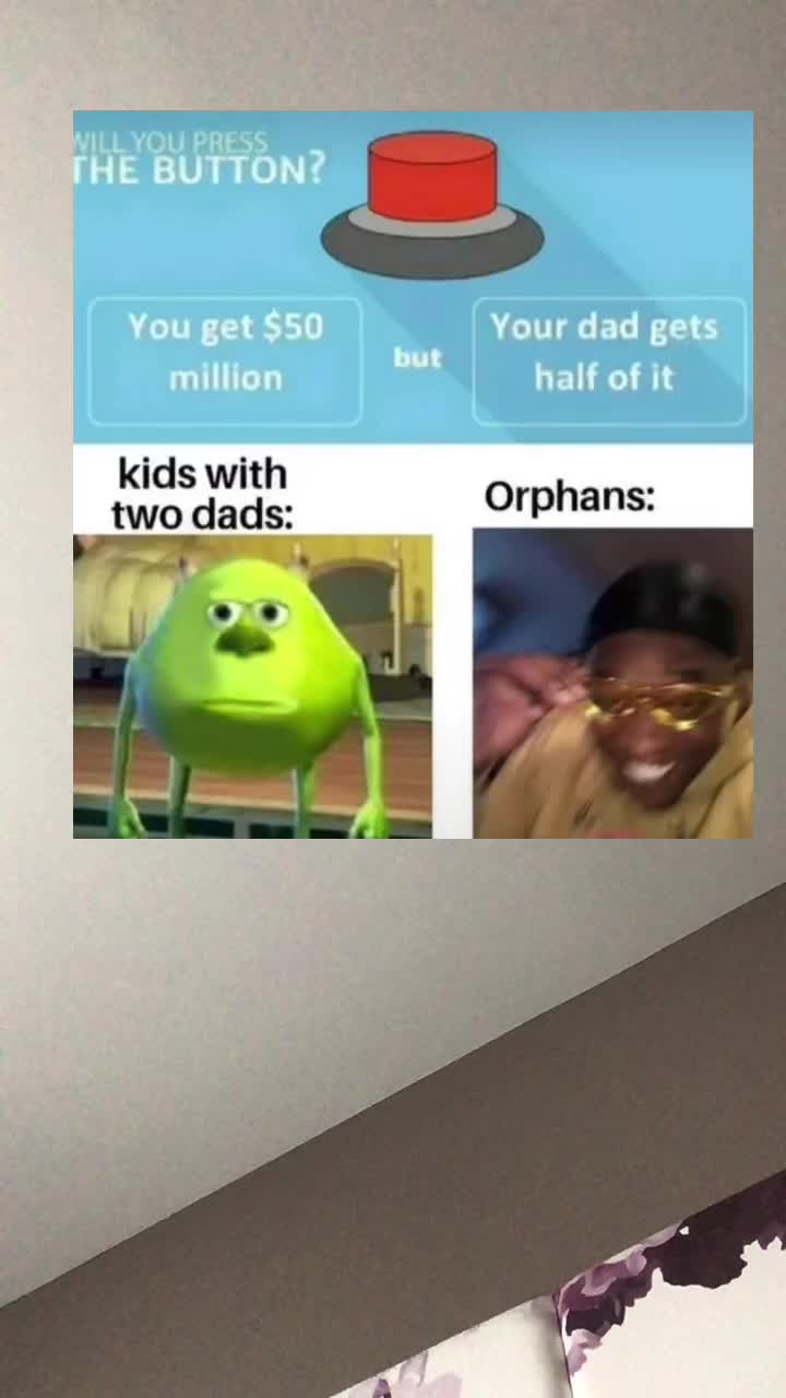 @lilhood_baby