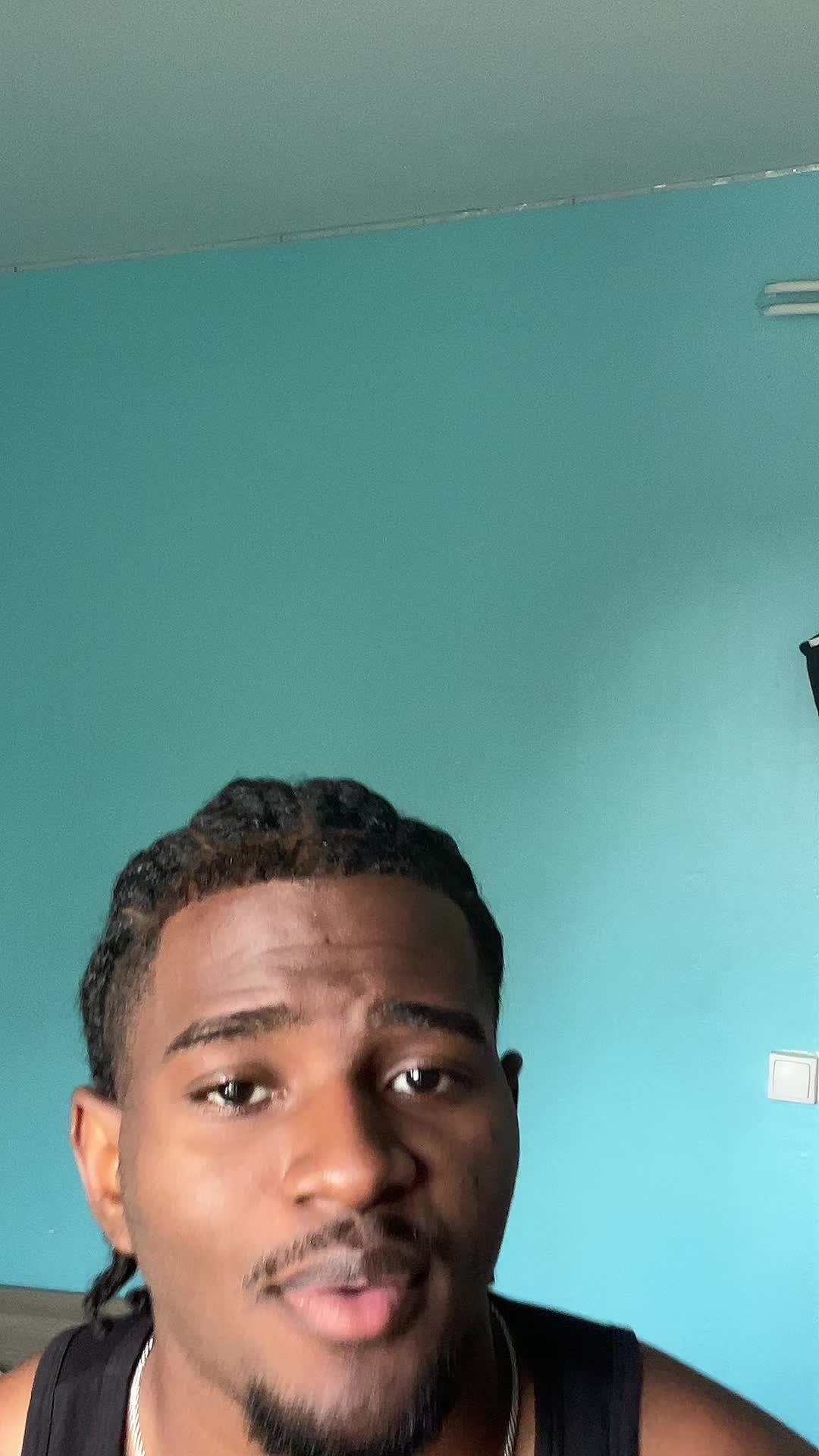 @Vic_13🇩🇴