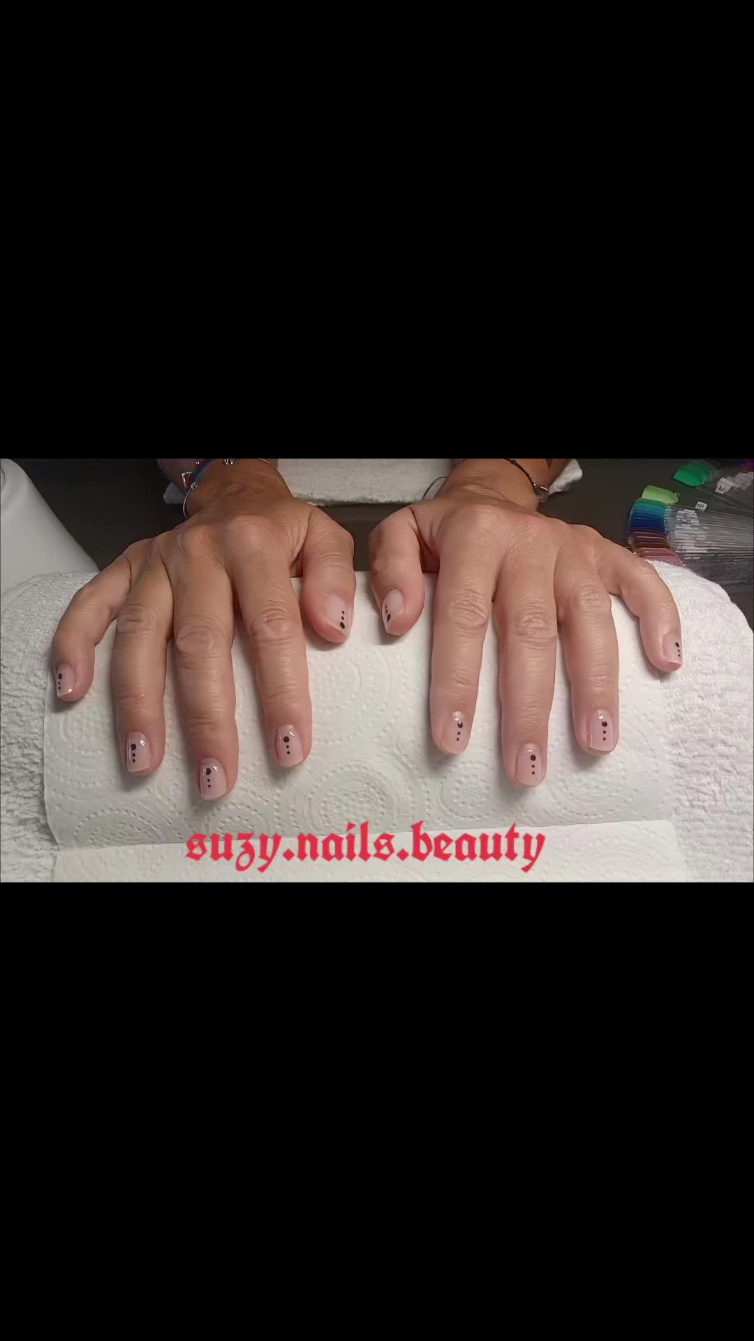 @Suzy Nails & Beauty