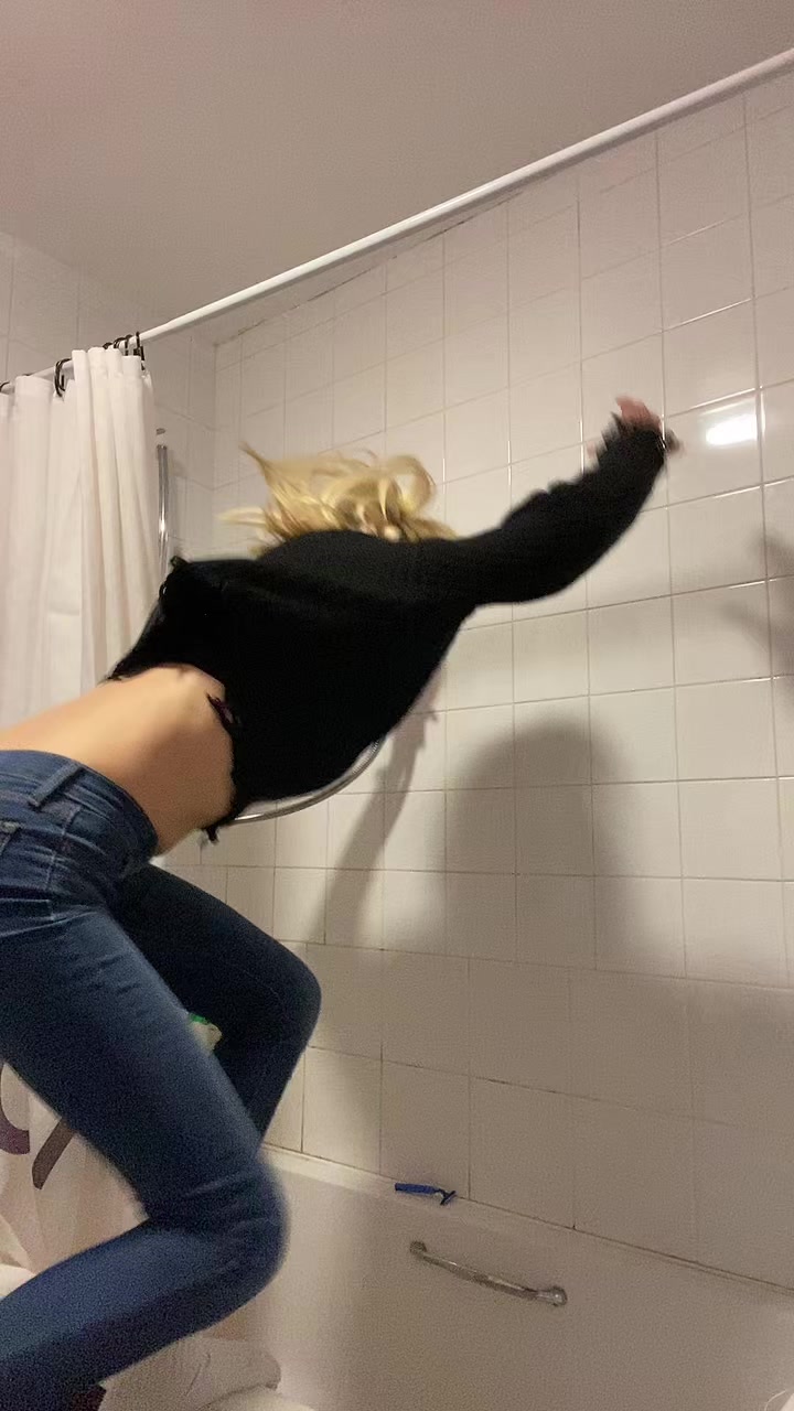 @🧞♂️Kamcia🦖