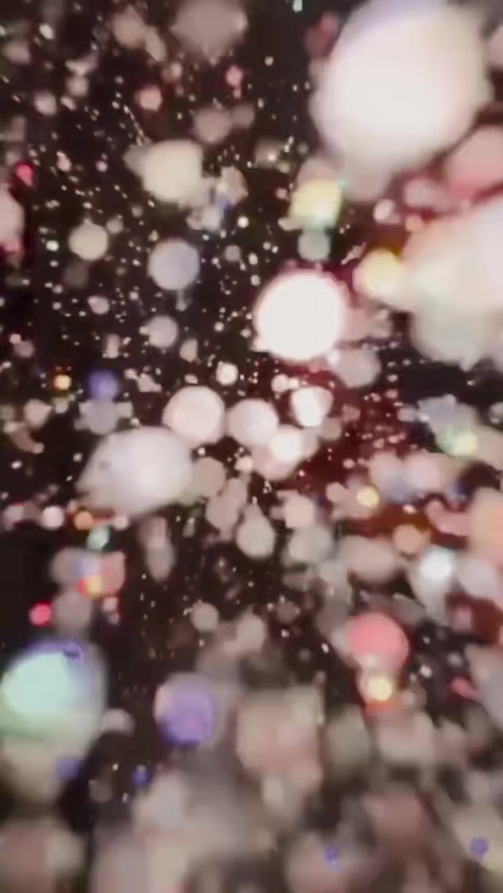 @LARA 💙🤍❤️