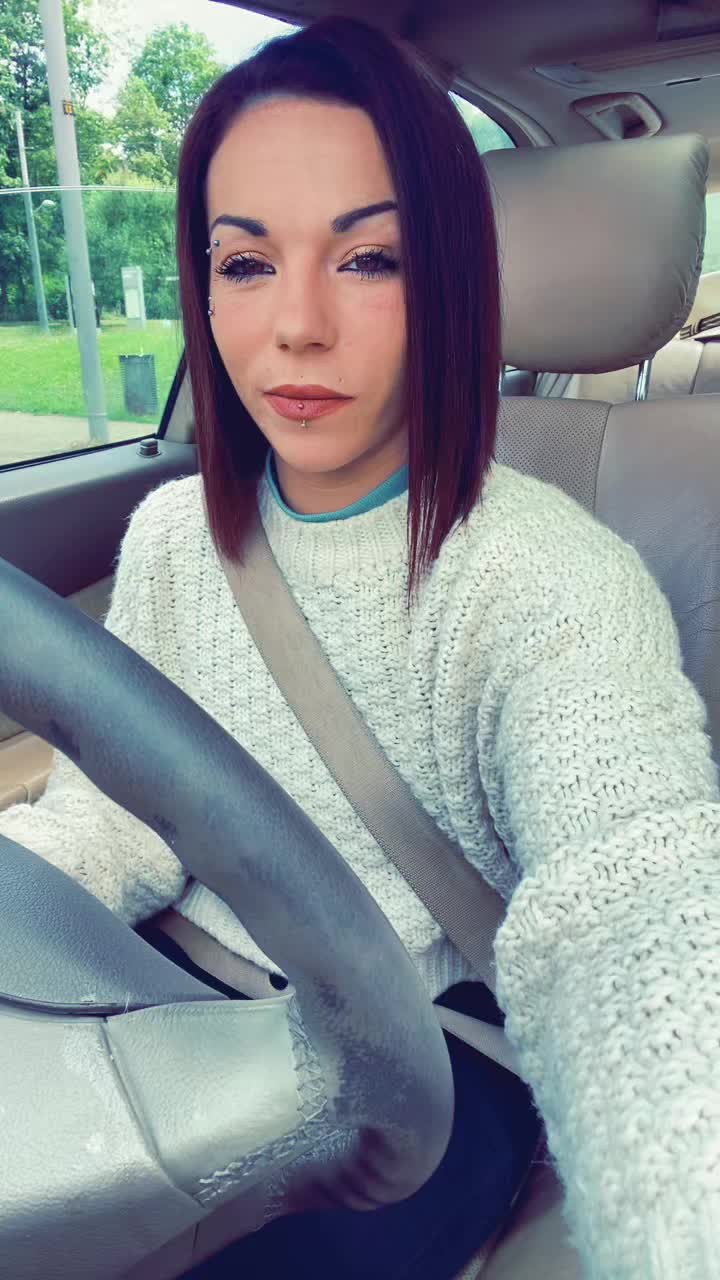 @megane0023