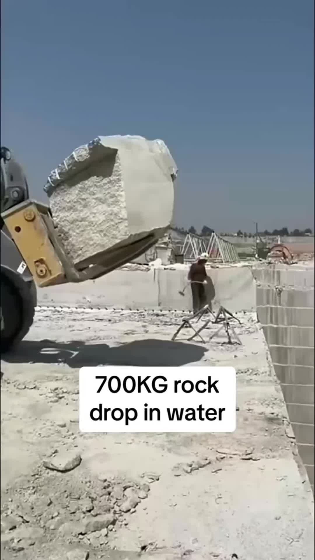 @Wealthstrats