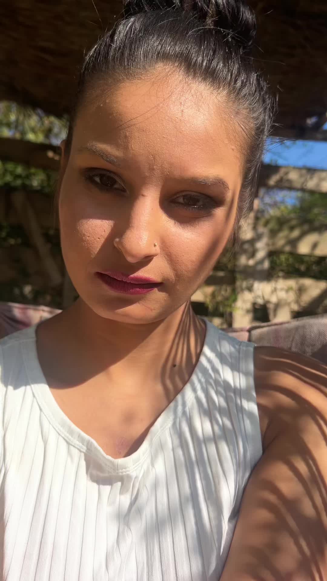 @mollykamoly