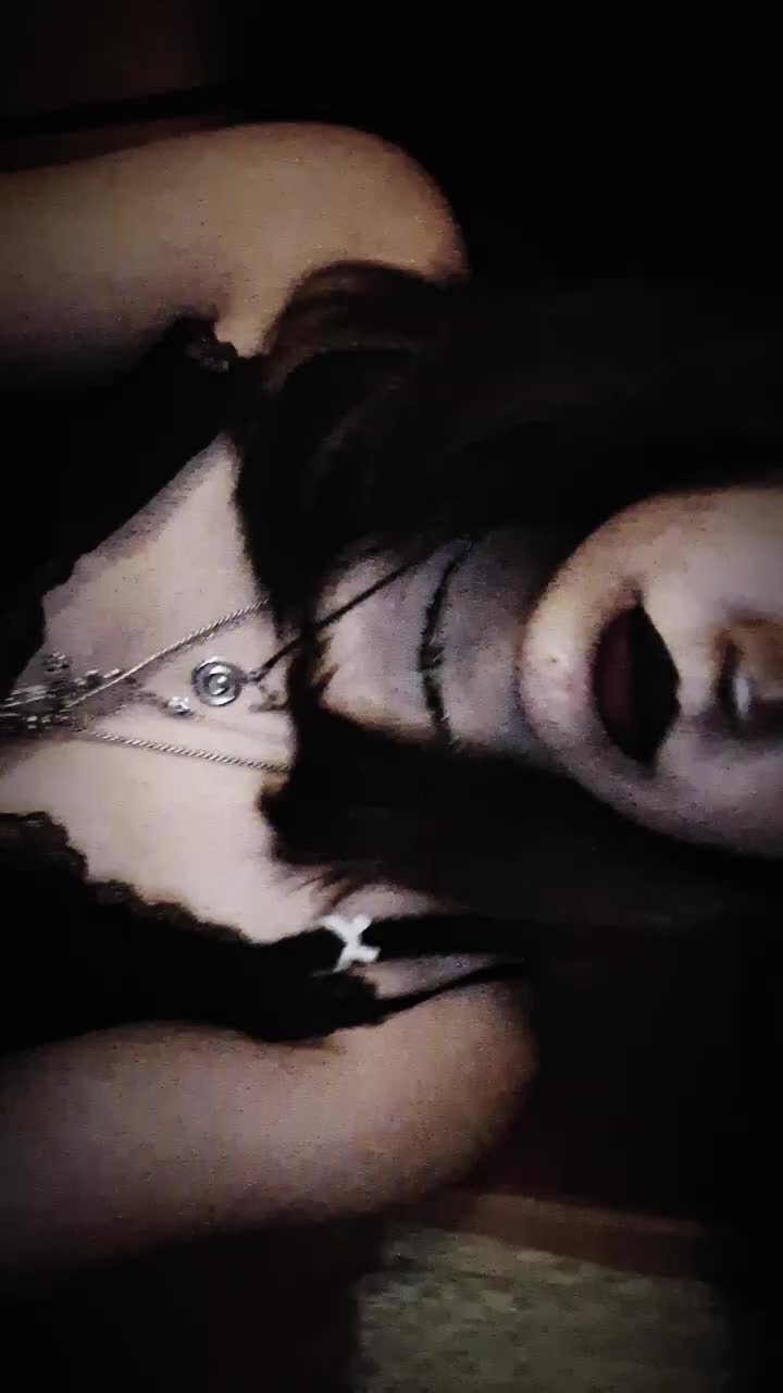 @𝑨𝒍𝒆𝒏𝒂ꨄ︎ |-/🦇🌀