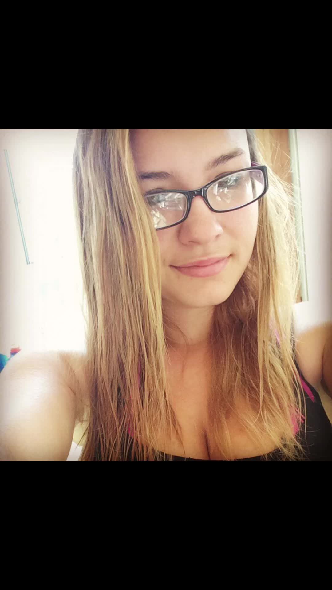 @Bella K