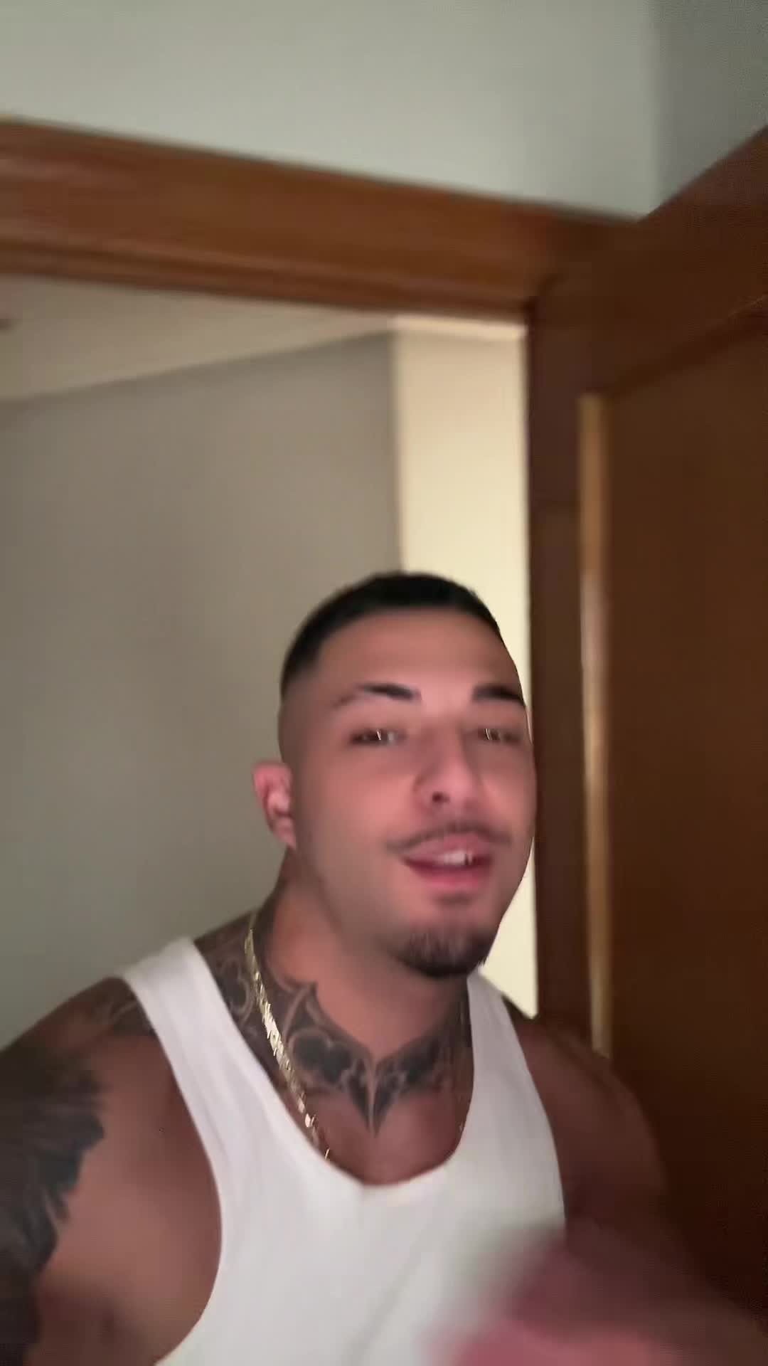 @alexgi
