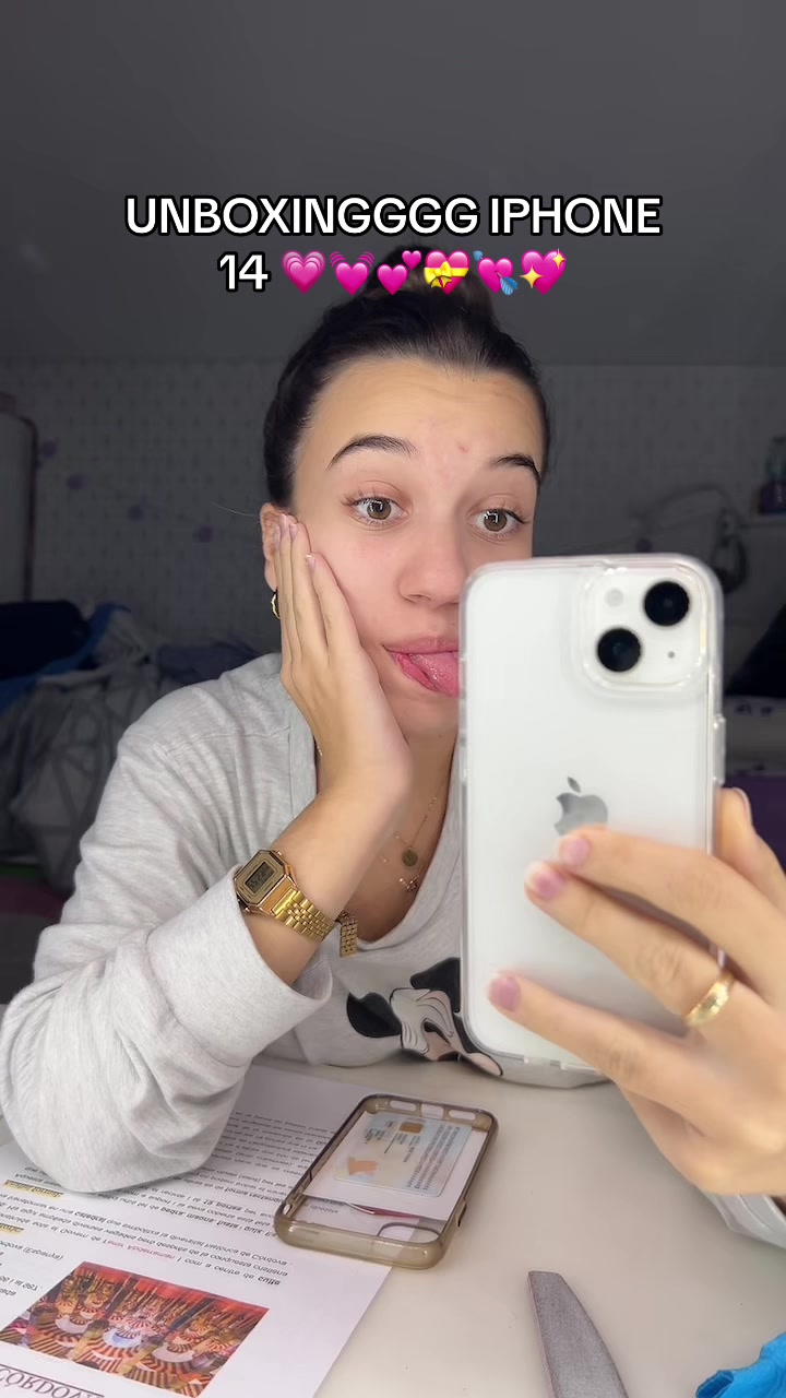 @Valeria
