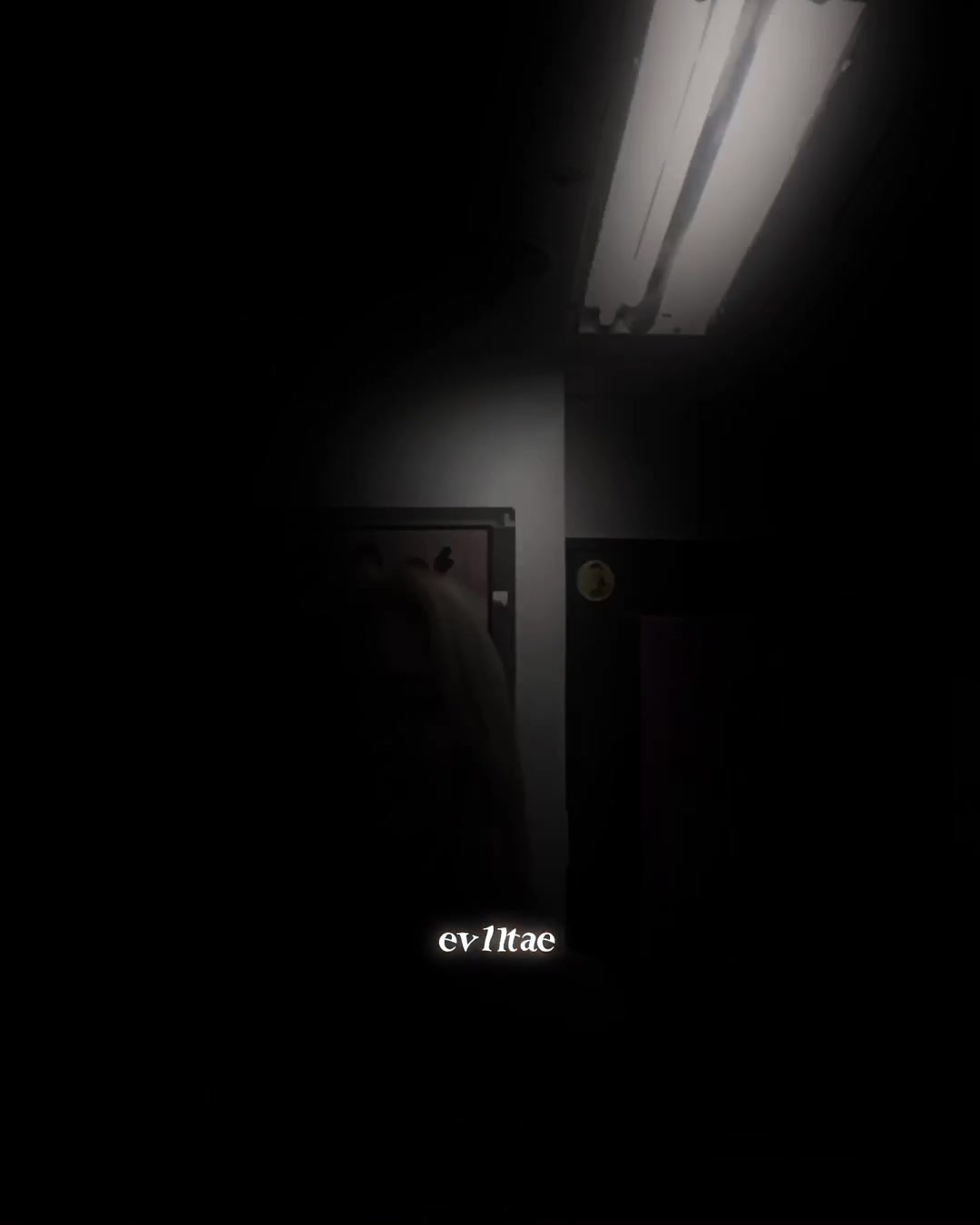 @✢